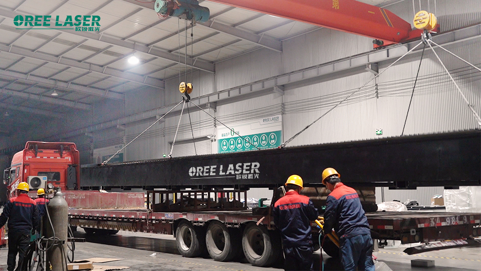 Zwei Sätze von 10.000-Watt-Geräten werden zusammen geliefert! Unsere Rui Laser 10.000 Watt Schneidemaschine ist bei den Benutzern sehr gefragt!(图3)